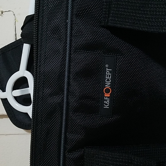 Case - Picture 2 of 7